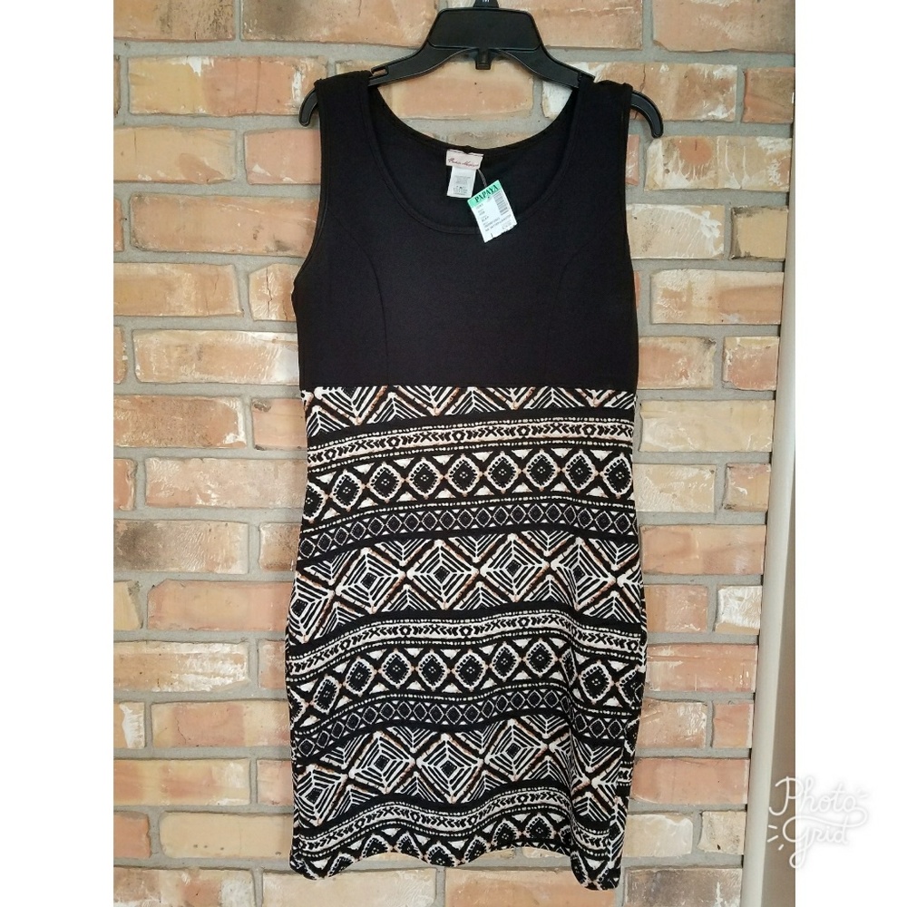 Fashion Magazine Multicolored Sleeveless Mini Dress    Large